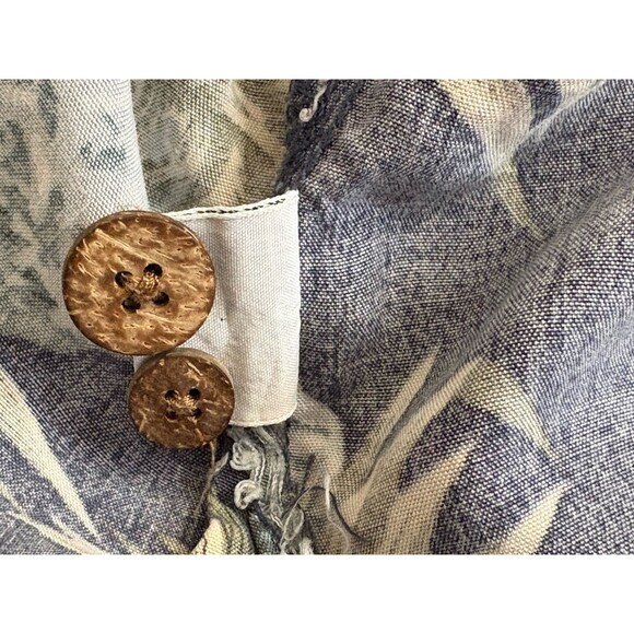 Tommy Bahama Button Down Shirt Men's Med Blue Pineapple 100% Rayon Camp Collar - Picture 10 of 10